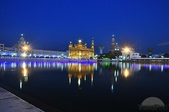 Old Golden Temple Wallpaper HD