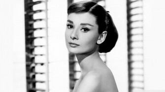 Audrey Hepburn Wallpaper