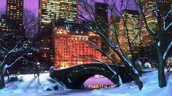 New York Christmas Wallpaper