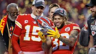After Cashing In On Qb Gambles Niners Chiefs Super Bowl