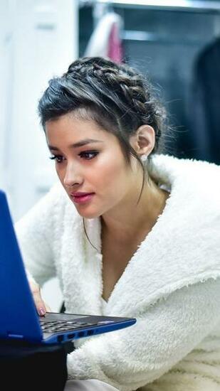 Actor Liza Soberano X Wallpaper
