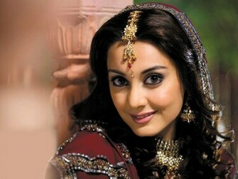 Wallpaper He Indian Nice Girl