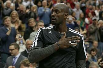 Kevin Garnett Celebrates In A Game Against The Wolves Last Season