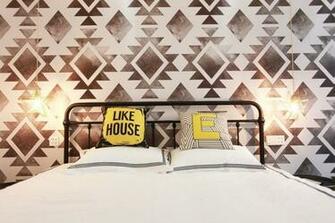 Guilin La Flowers Hostel Room Prices Deals Res