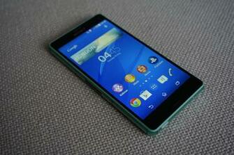 Sony Xperia Z3 HD Wallpaper Desktop Image