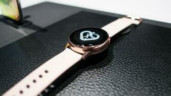 Samsung Galaxy Watch Active May Have Two Major Apple