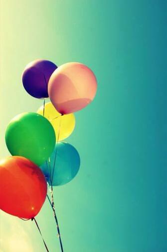 Wallpaper Background BirtHDay Balloons