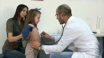 Best Young Male Doctor Pediatrician Checking Girl Wallpaper