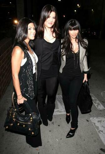 Kourtney Kardashian Wallpaper Beautiful