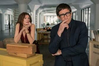 Velvet Buzzsaw Re Netflix S Satirical Horror Comedy About The