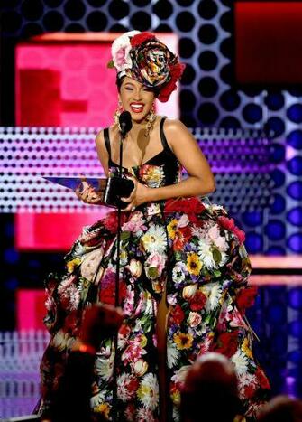 Amas Photos Backstage Performances More Billboard