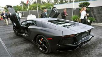 Lamborghini Aventador Wallpaper HD 1080p