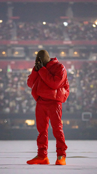 Kanyes Mask R Kanye