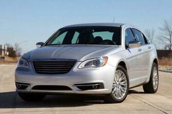 Sedan Chrysler Cool Muscles Design Rear