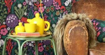 Elaine Bird On Hippie Stuff Wallpaper Tea Sets