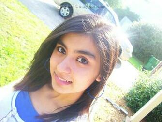 Pakistani Beautiful Girls Wallpaper