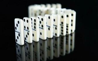 Dominoes Game Wallpaper