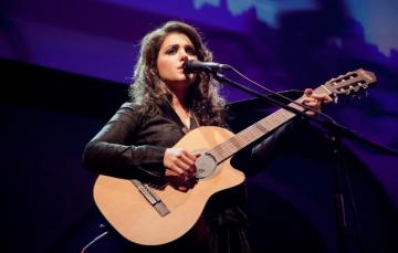 Wallpaper Girl Guitar Singer Music Katie Melua Image For