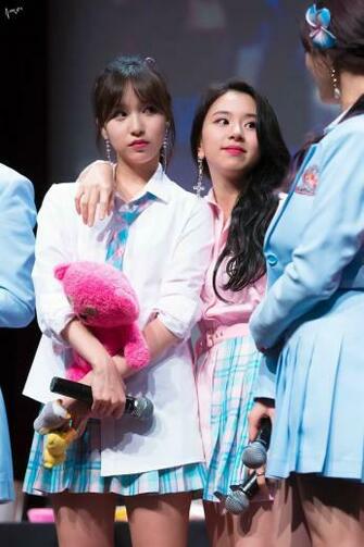 Michaeng Mina Chaeyoung Twice