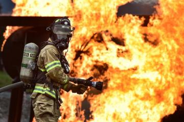 Title Fireman Training Men Firefighter Fire Firefighters