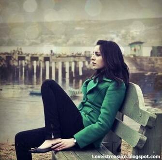 Alone Sad Girls Wallpaper Girl Pictures