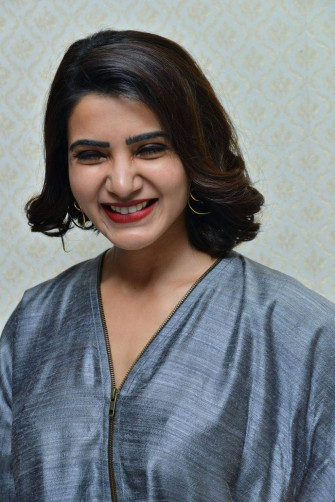 Actress Samantha HD Wallpaper And Photos