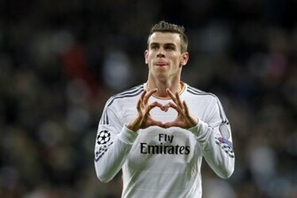 Real Madrid Celebrating Wallpaper HD