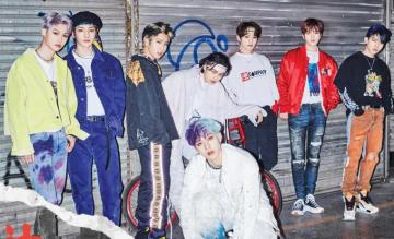 Stray Kids No Easy Tracklist Unveil Cheese Red Lights To