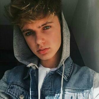 Harvey Cantwell Hrvy Dream Boyfriend