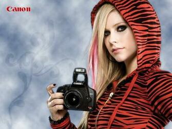Avril Lavigne Canon Commercial