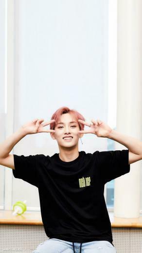 On Nct Nct127 Winwin Phone