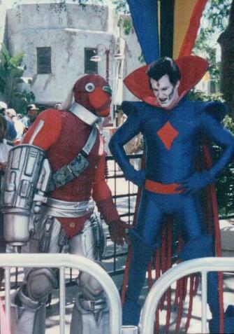 Crimson Commando And Mr Sinister At Marvel Mania By Trivto On
