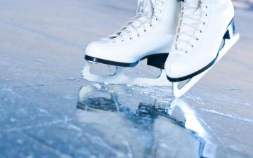 Ice Skating Wallpaper Top Background