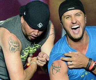 Jason Aldean Photos Pictures Of Cmt