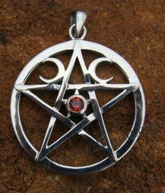 Pentacle X Kb Jpeg Silver Wiccan With Garnet