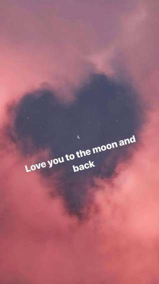 Love Aesthetic Wallpaper