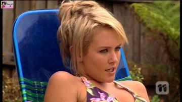 Auscelebs Forums Topic Nicky Whelan