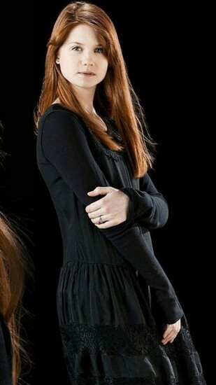 Bonnie Wright Samsung HD Wallpaper