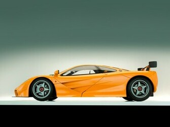New Mclaren F1 Lm Background Wallpaper