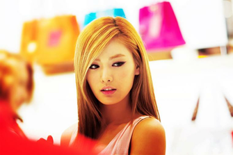 After School Nana Wallpaper