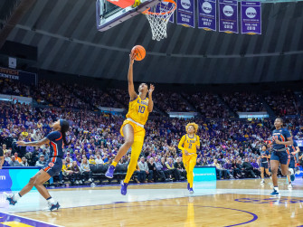 Lsu Star Angel Reese Has Been Unstoppable Under Kim Mulkey