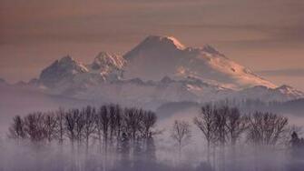 Misty Mountain Sunrise HD Background
