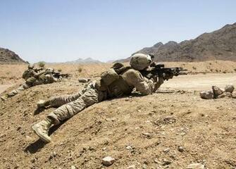 United States Marine Corps M27 Infantry Automatic Rifle Wallpaper Car