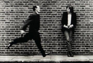 The Iconic Picture Of Nick Drake And Running Man R Wallpaper