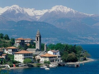 Italy Scenery Tower In Noman Wallpaper