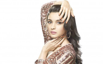 Alia Bhatt Wallpaper Indian Celebrities