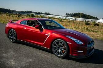 Nissan Gtr Sedan Side HD Wallpaper Motooring