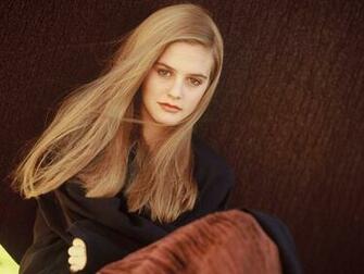 Alicia Silverstone Wallpaper
