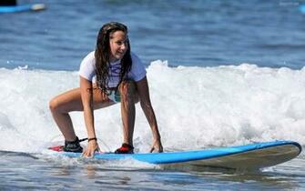 Sexy Girl Women Brunette Surfing HD Wallpaper