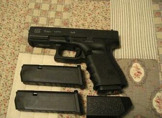 Glock Gen4 9x19mm Photos Wallpaper